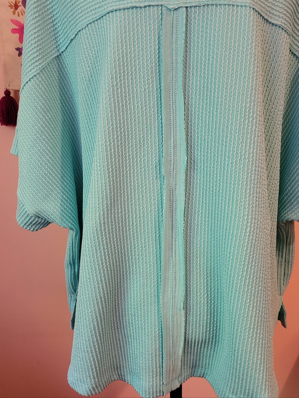 Bucket List Seafoam Green Slouchy & Soft Oversized Textured Pocket Tee, EUC, M - Picture 12 of 15